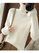 LM | Relaxed and timeless winter sweater