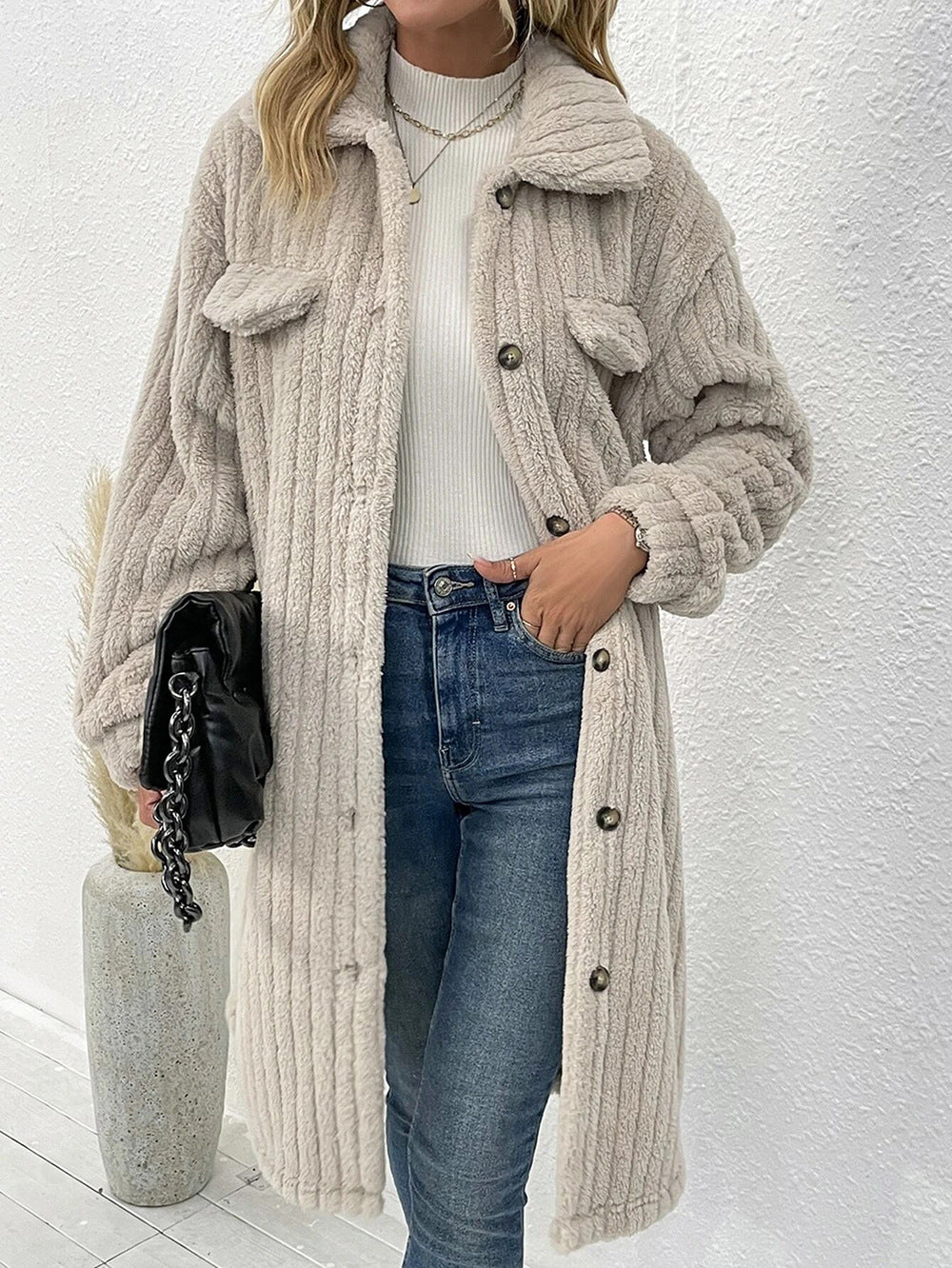 LM | Long women's coat with collar