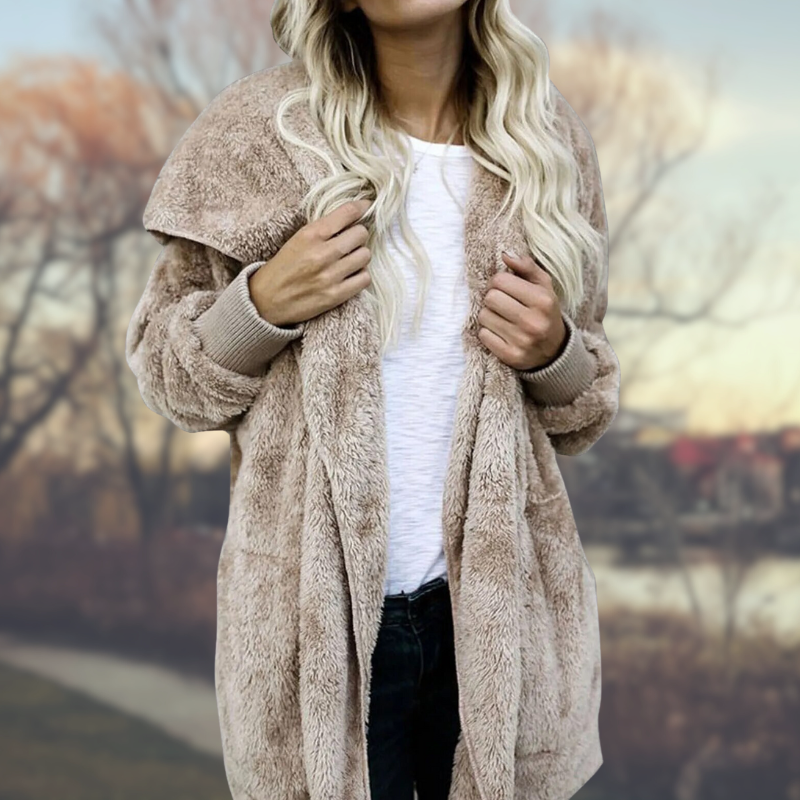 LM | Uncomplicated and elegant winter coat