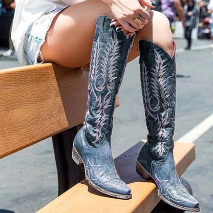 Chic Orthopedic Boots with Unique Design