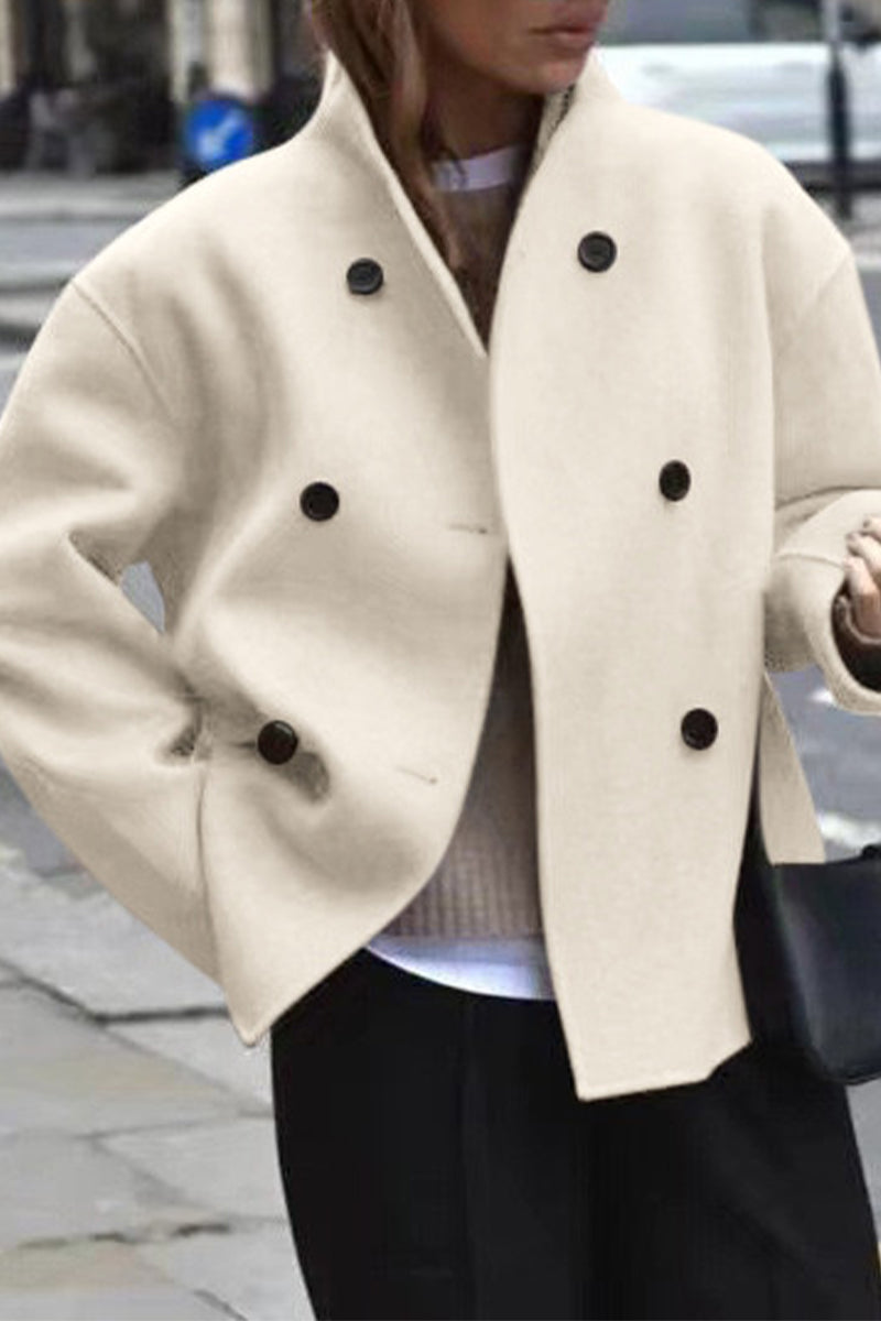 LM | Timeless and elegant garment