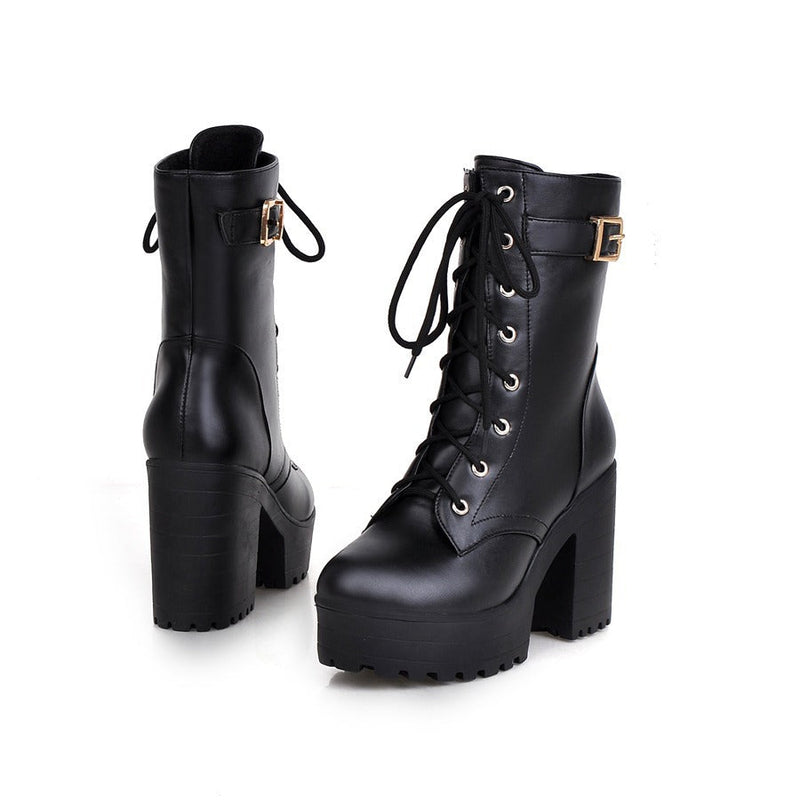 Graceful Orthopedic Boots for Modern Look
