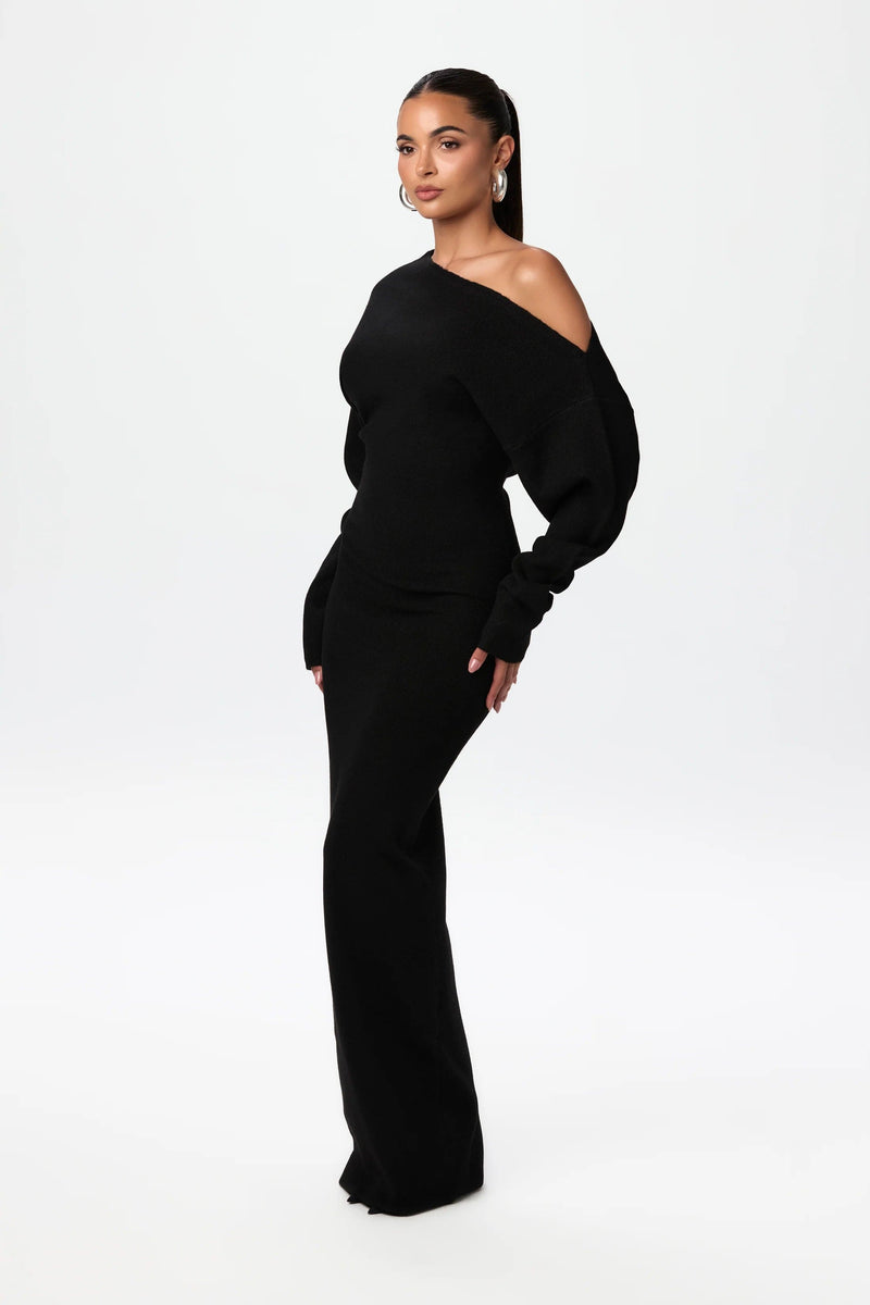 Gracefully Designed Jumper