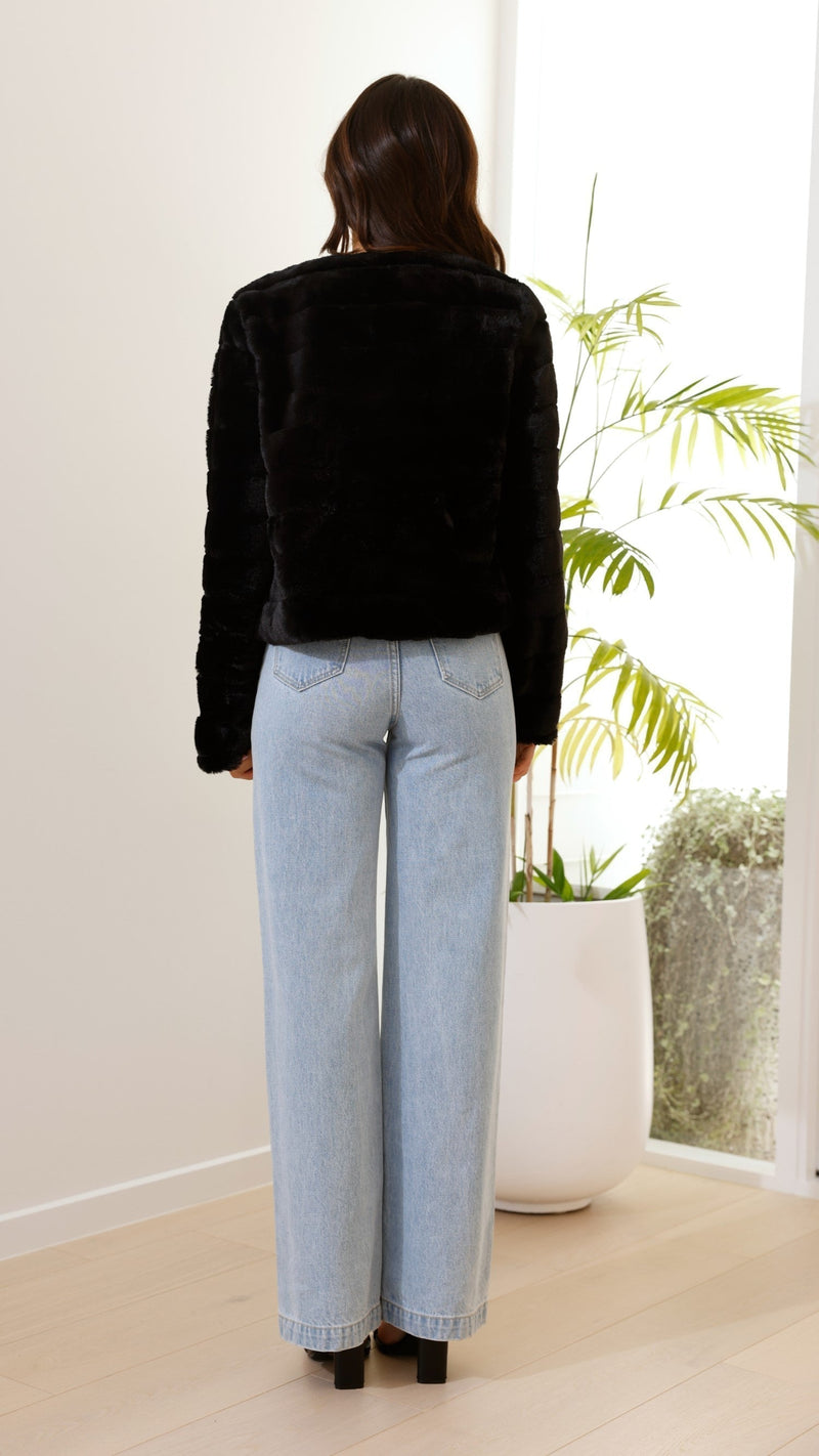Timeless Vintage Style Jacket