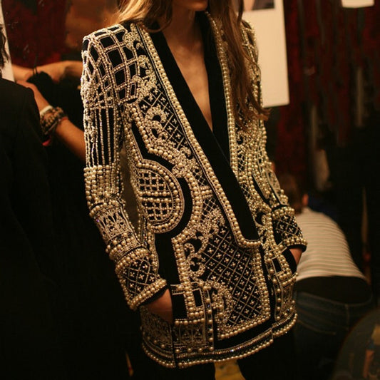 Thisbe | Classic and Elegant winter Coat