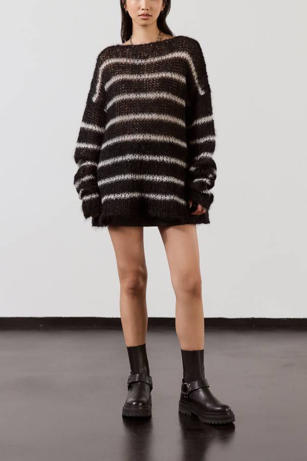 Elegantly Designed Jumper