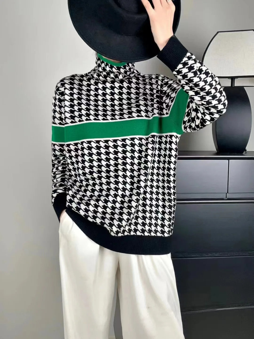 Elegantly Designed Jumper