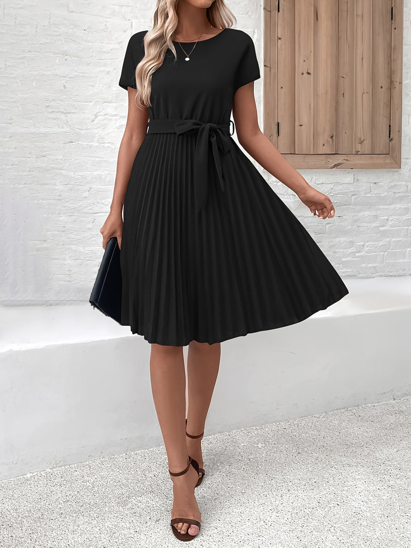 LM | Fashionable and effortless summer dress