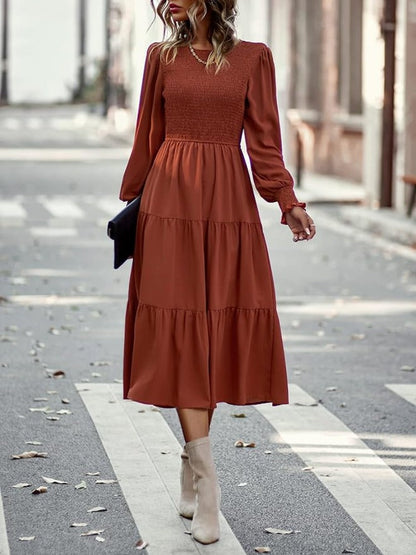 LM | Long-sleeved midi dress with tuxedos