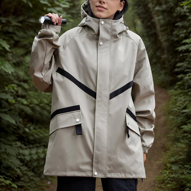 LM | Lightweight waterproof hooded jacket