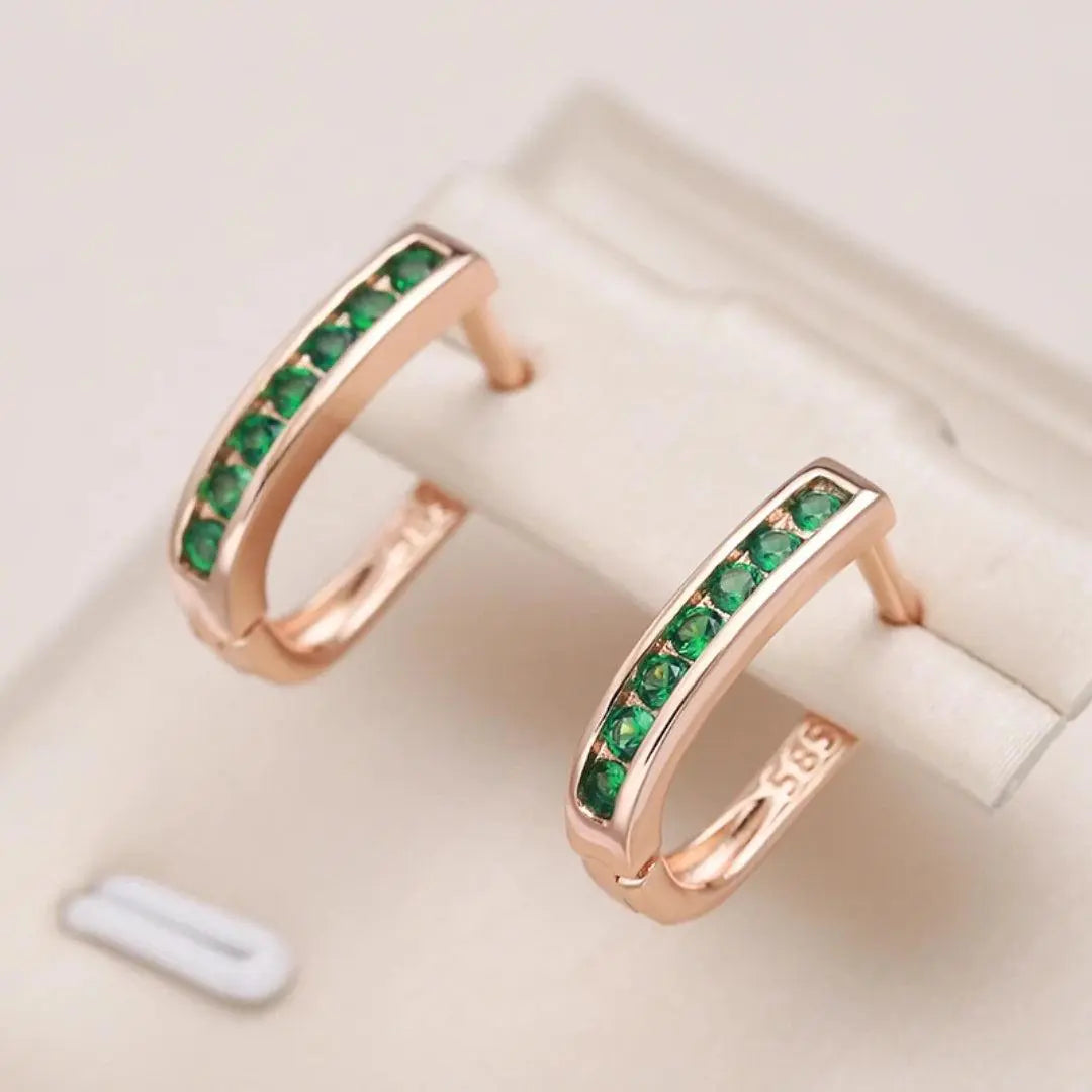 Romantic Gold Earring for Special Moments