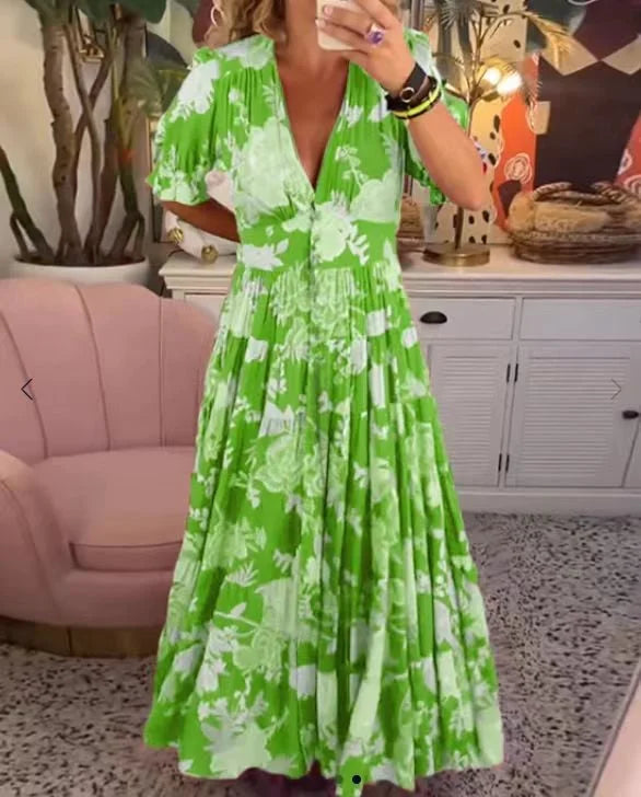 LM | Comfortable long dress with V-neck and pochette