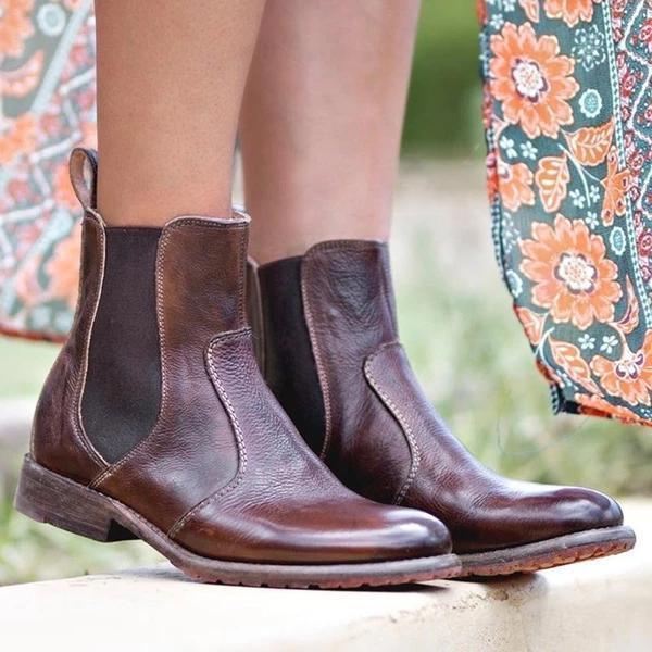LM | Fashionable supportive orthopaedic shoes
