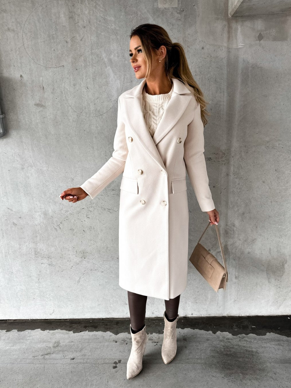 LM | Elegant long jacket for women