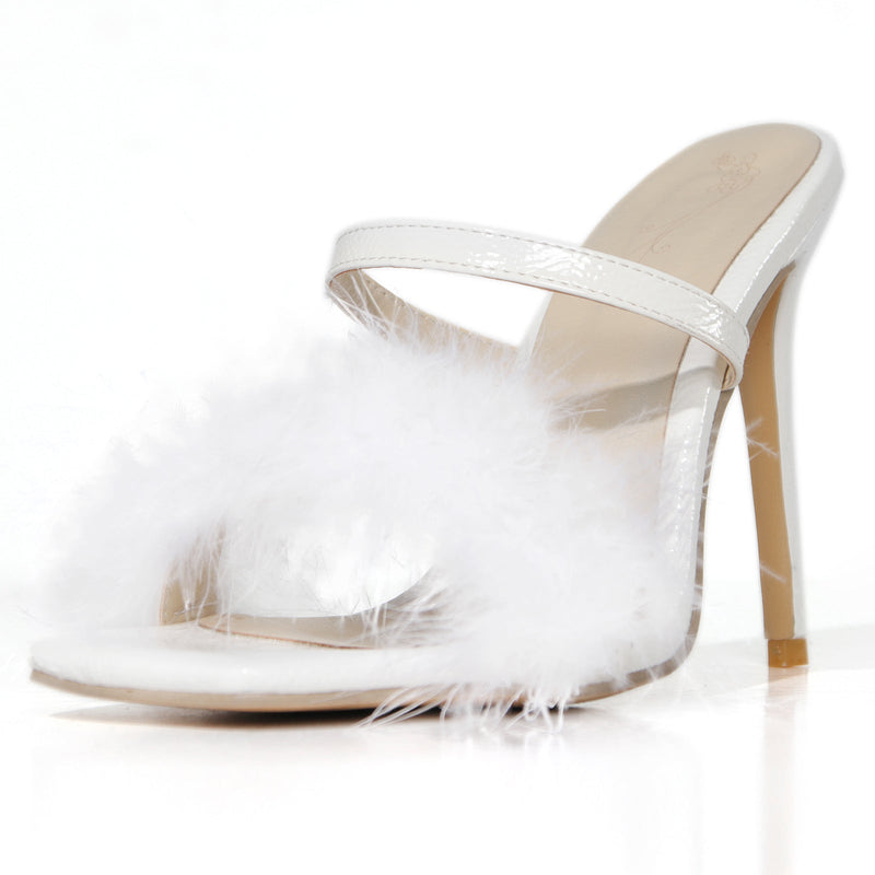 Chic Orthopedic Sandals with Unique Design