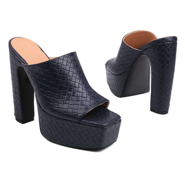 Beautifully Crafted Orthopedic Sandals