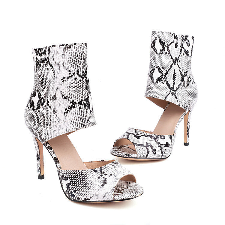 Chic Orthopedic Sandals with Unique Design