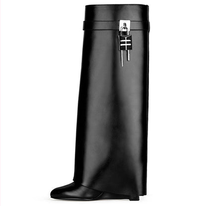 Graceful Orthopedic Boots for Modern Look