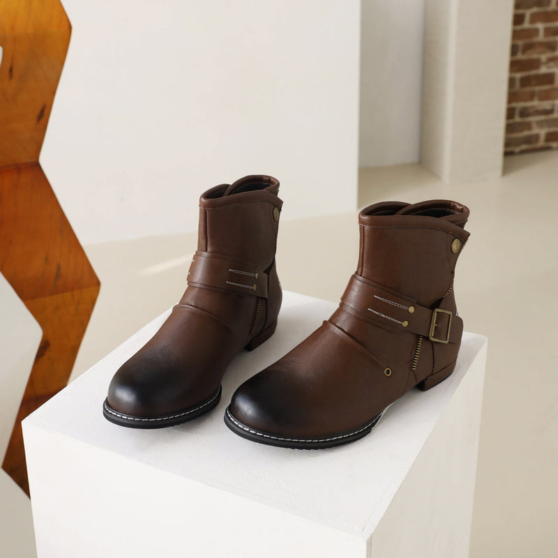 Chic Orthopedic Boots with Unique Design