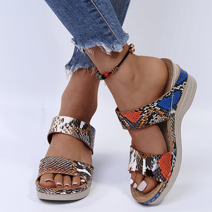 Chic Orthopedic Sandals with Unique Design
