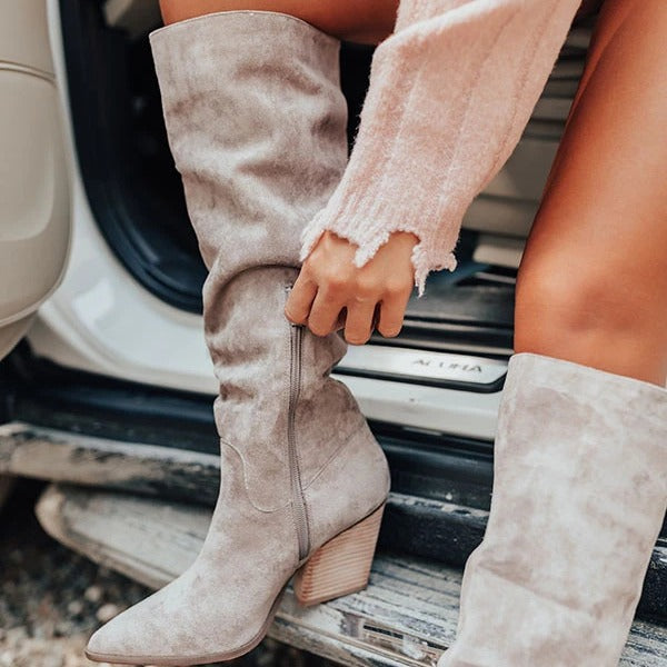 Graceful Orthopedic Boots for Modern Look