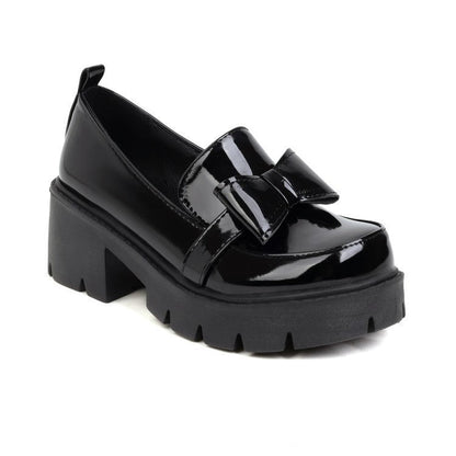 Graceful Orthopedic Shoes for Modern Look