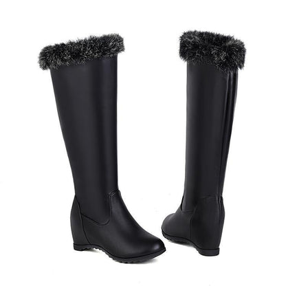 Graceful Orthopedic Boots for Modern Look