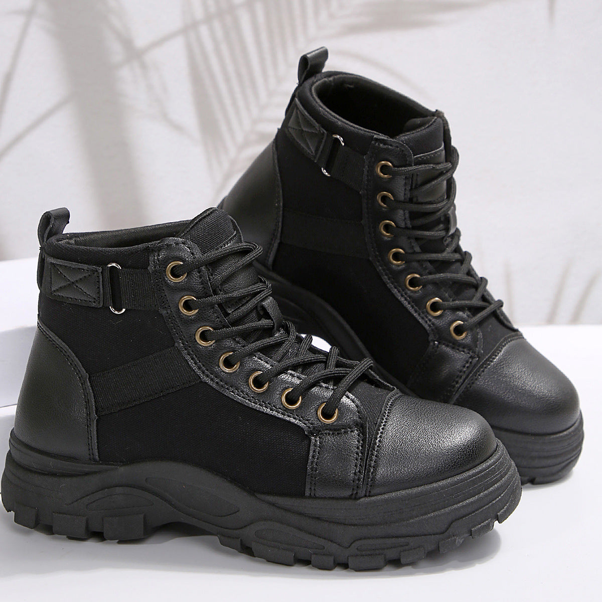Comfortable Orthopedic Trainers for Daily Wear