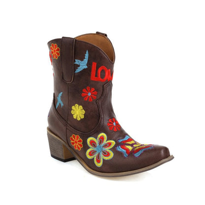 Chic Orthopedic Boots with Unique Design