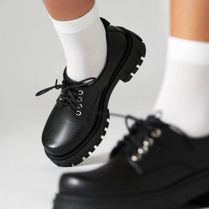 Classic Orthopedic Shoes with Timeless Style