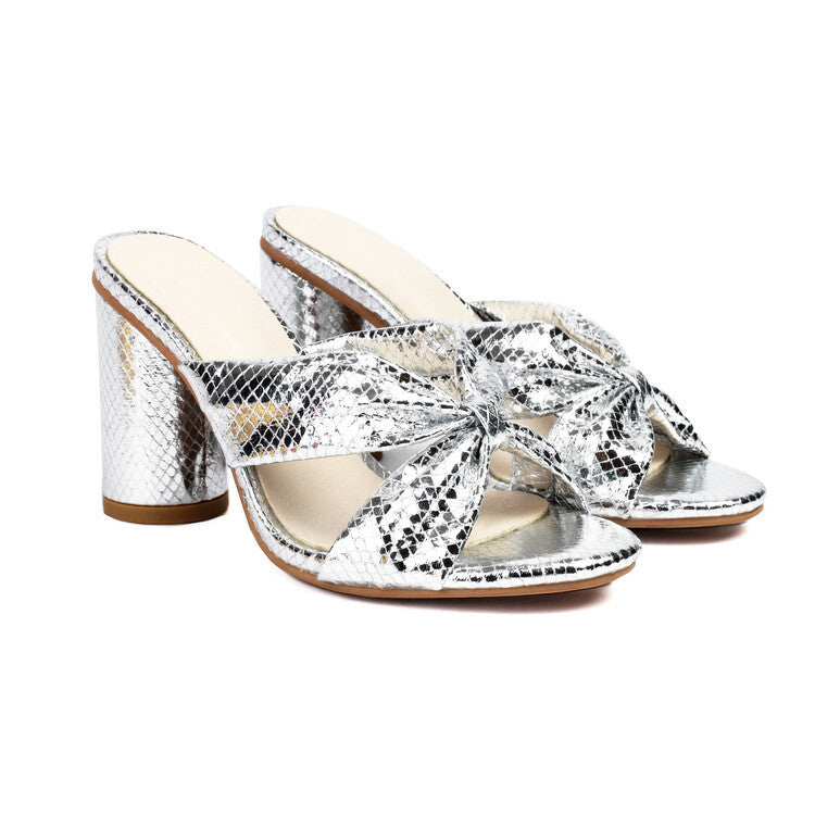 Graceful Orthopedic Sandals for Modern Look