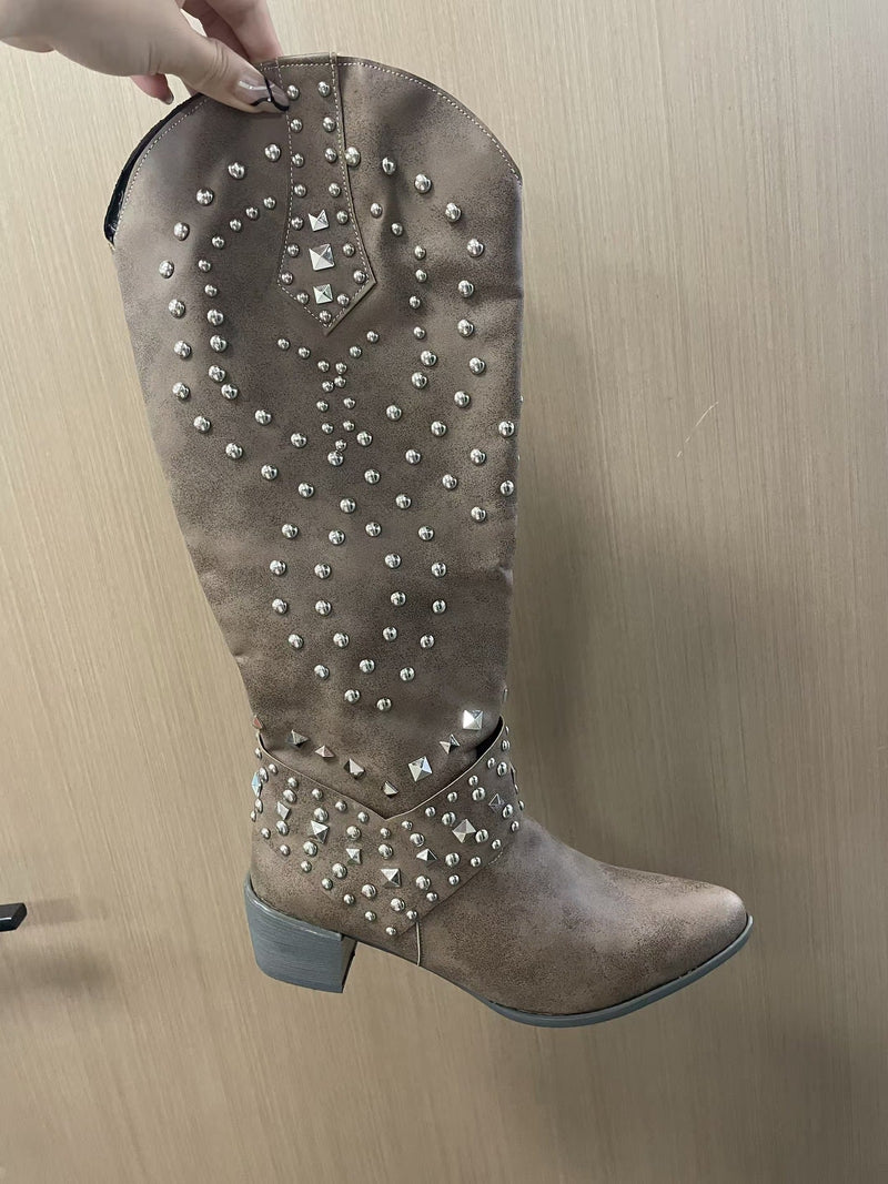 Chic Orthopedic Boots with Unique Design