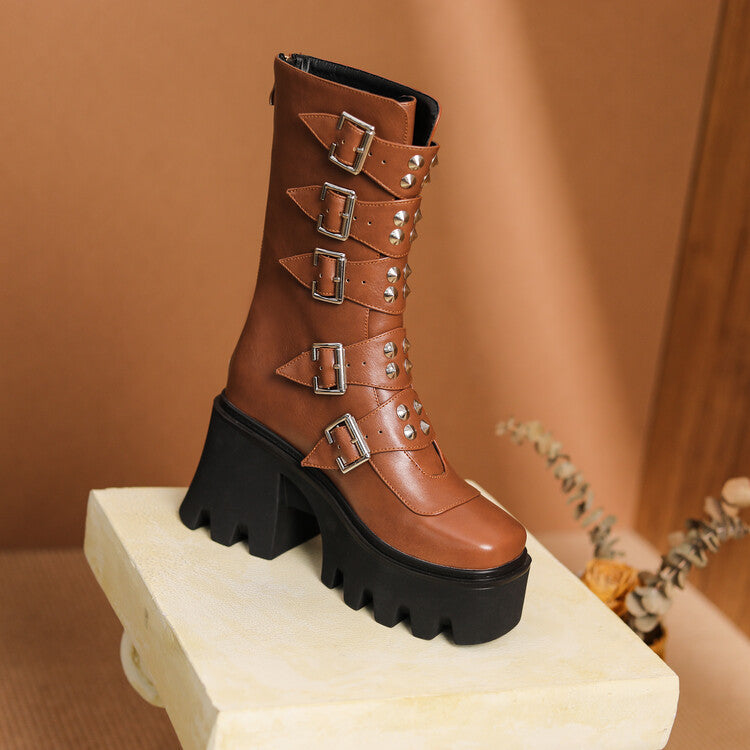 Chic Orthopedic Boots with Unique Design