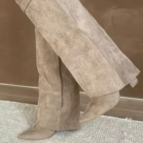 Graceful Orthopedic Boots for Modern Look