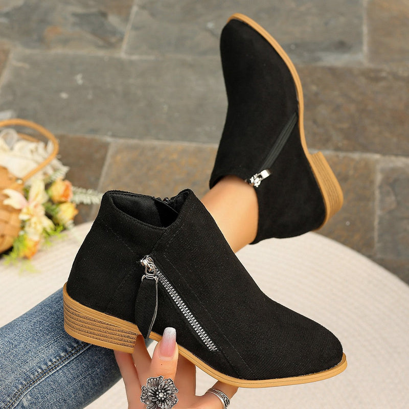 Graceful Orthopedic Shoes for Modern Look