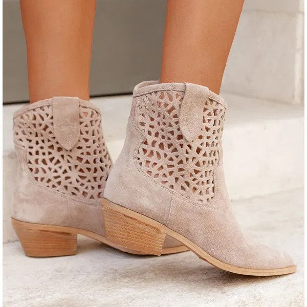 Comfortable Orthopedic Boots for Daily Wear