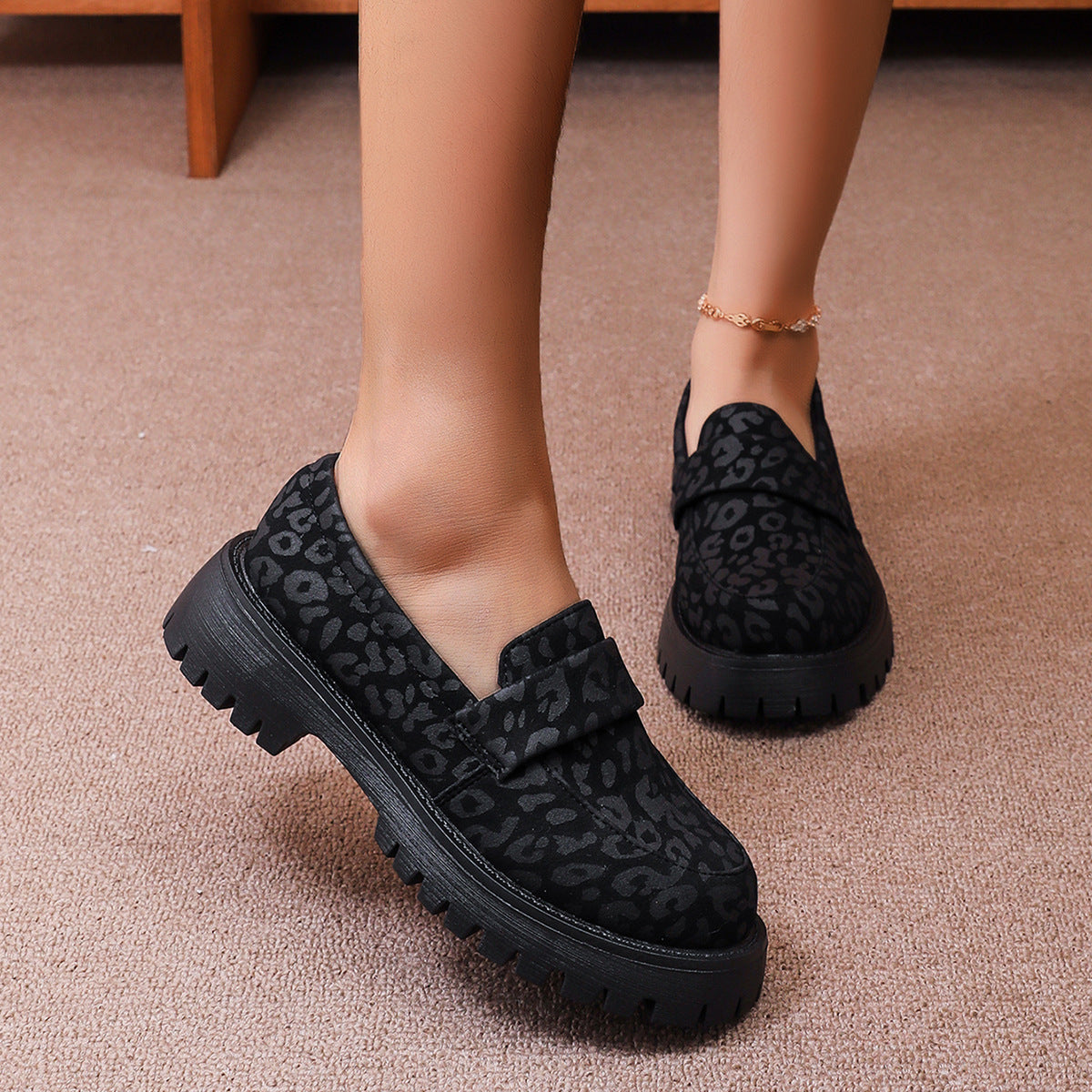 Beautifully Crafted Orthopedic Shoes