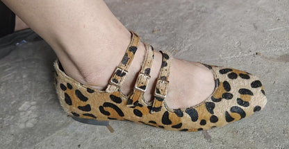 Graceful Orthopedic Shoes for Modern Look