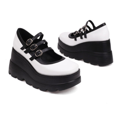 Chic Orthopedic Shoes with Unique Design