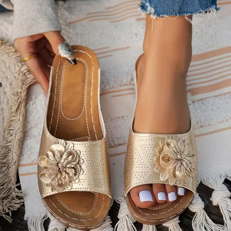 Graceful Orthopedic Sandals for Modern Look