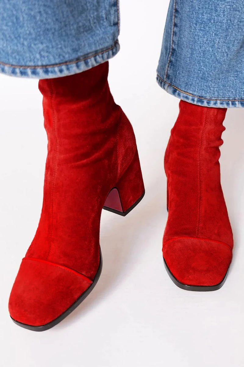 Chic Orthopedic Boots with Unique Design