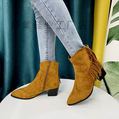 Chic Orthopedic Boots with Unique Design