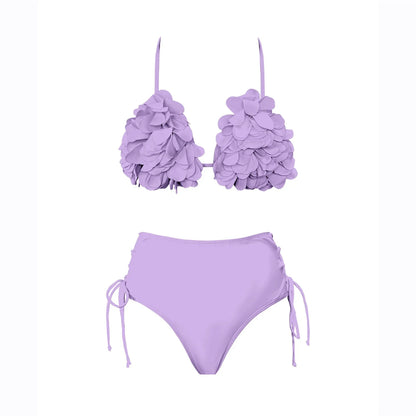 Casually Bikini With a Refined Edge