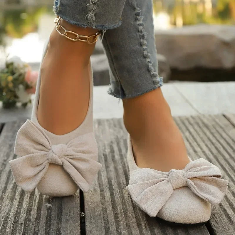 Tailored and Comfortable Orthopedic Flats