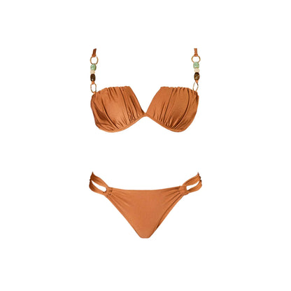 Casually Bikini With a Refined Edge