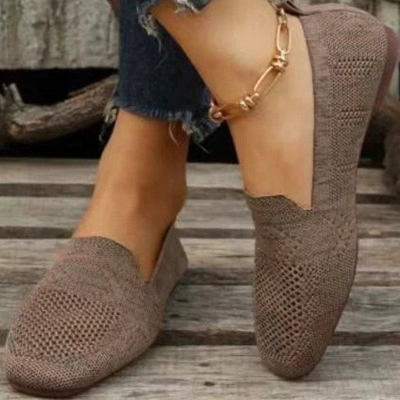 Tailored and Comfortable Orthopedic Sneakers