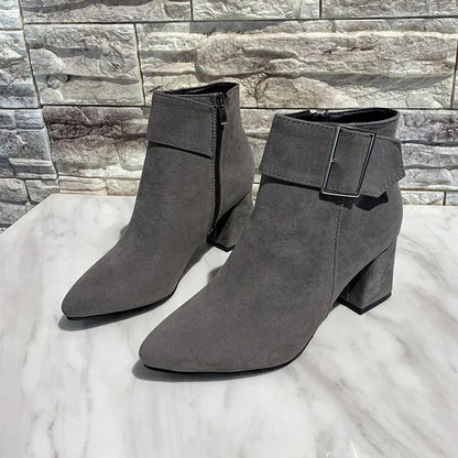Tailored and Comfortable Orthopedic Heels