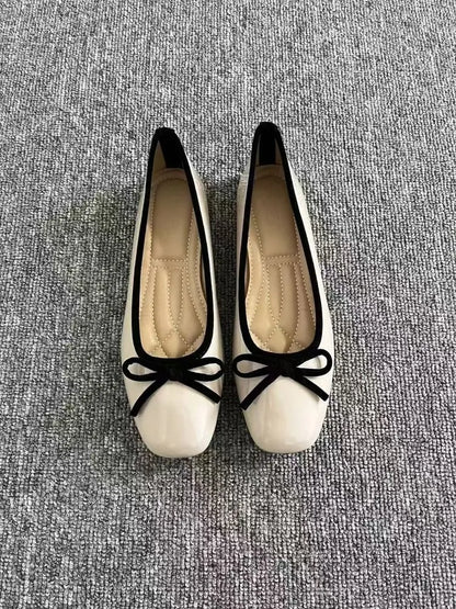 Fashionable and Supportive Orthopedic Flats