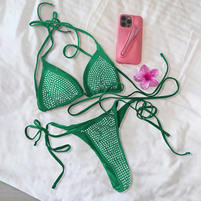 Beautifully Finished Bikini in a Timeless Design
