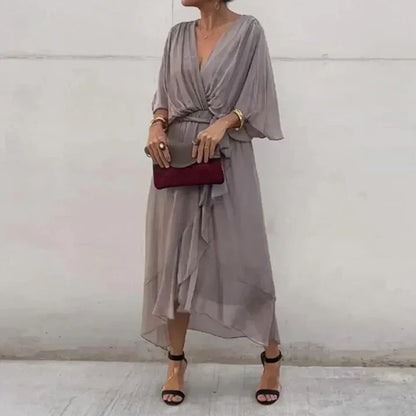 LM | Elegant and stylish dress